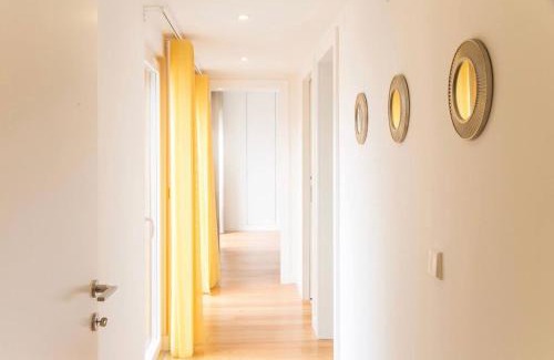 Lisbon Old Town Hotel | Bright 2 Bedroom Apartment with parking in Lisbon