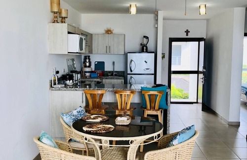 Manglaralto Apartment | Bright and calm beachfront condo