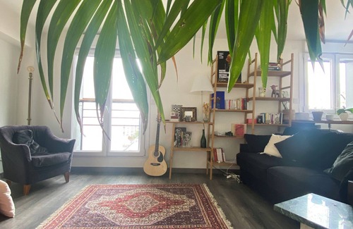 Amerique Apartment | Bright apartment, 19th arrondissement of Paris, sleeps 6