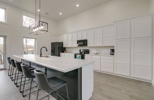 Cotter House | Bright Cotter Vacation Rental w/White River Views