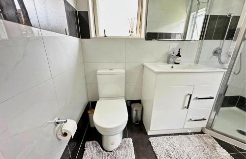Greenlane - Ellerslie House | Bright&Cozy Room attached private bathroom - On street parking only