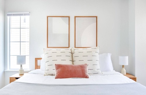 Milpitas Apartment | Bright Milpitas 1BR w/ W/D, Gym, Pool + Spa, near freeways, by Blueground