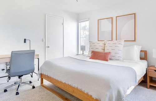 Milpitas Apartment | Bright Milpitas 1BR w/ W/D, Gym, Pool + Spa, near freeways, by Blueground
