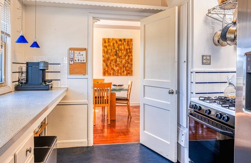 Outer Mission House | Bright Parkside Art Deco Corner House