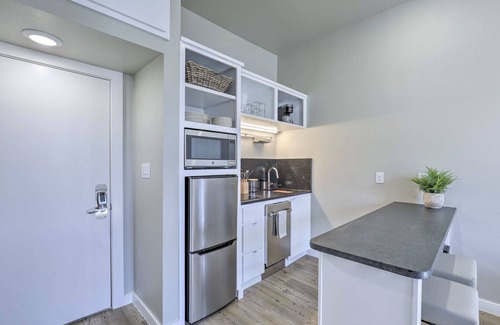Downtown Apartment | Bright San Marcos Apartment w/Ideal Location
