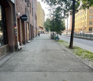 Kallio Apartment | Bright Studio in Heart of Helsinki