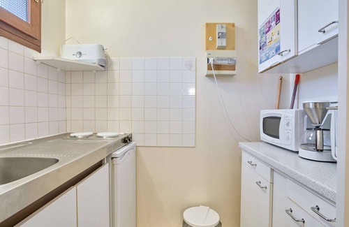 Barbotan-les-Thermes Apartment | Bright T1 bis apartment with balcony, parking, and Wifi - 2 people