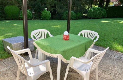 Saaldorf-Surheim Apartment | Bright vacation apartment - 3 persons, 80sqm, 2 bedrooms, covered terrace