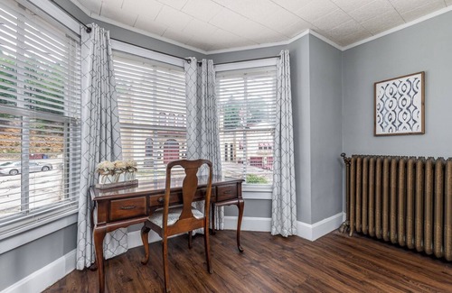 Galena House | Brisk Fall days on Bench St – Steps from Shopping, Dining & Turner Hall!