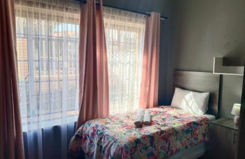 Greater Johannesburg Metropolitan Area House | Brix luxury prop