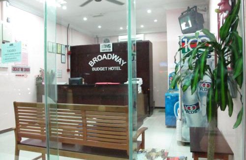 Historic George Town Hotel | Broadway Budget Hotel