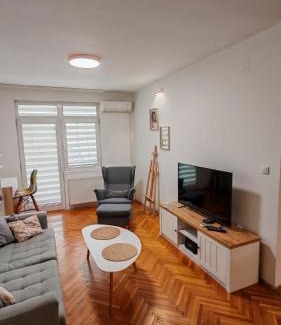 Cukarica Apartment | Brod Trgovacka