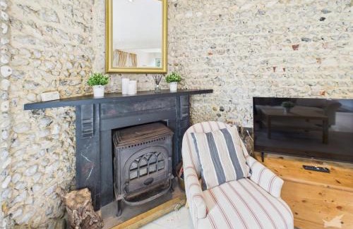 Ford House | Brookpit Cottage Coastal Retreat