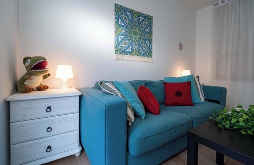 Brunswick Apartment | Brunswick 2B Living Near Sydney Rd w/Free Parking