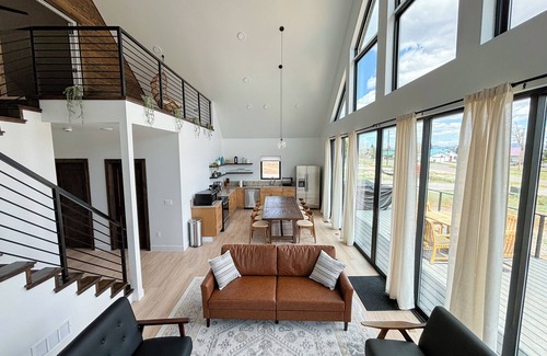 Hatch House | Bryce, Zion National and State Park Retreat