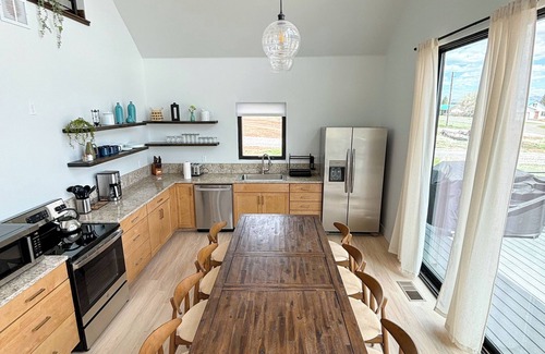 Hatch House | Bryce, Zion National and State Park Retreat