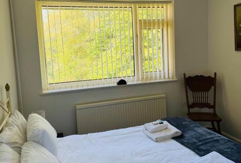 Llanvair Discoed House | Bryn Gwyn Lodge