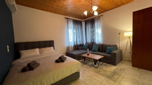 Trikala Apartment | BT’s home