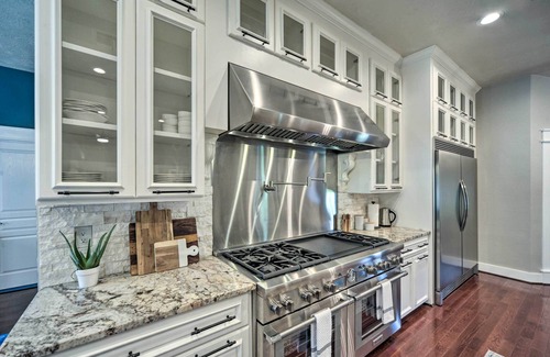 Buda House | Buda Home w/Deck & Fire Pit - 15 Mi to Austin!