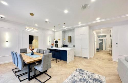 Vizivaros Apartment | Buda Suite I HillCharm I 3Bedroom I Self Check-In