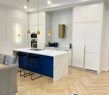 Vizivaros Apartment | Buda Suite I HillCharm I 3Bedroom I Self Check-In