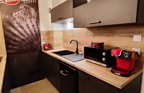 Meynes Apartment | Bulle Industrielle Dans le Gard