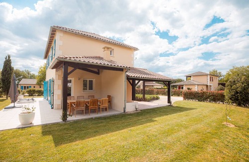 Vasles House | Bungalow ∙ 4 bedrooms ∙ 8 guests
