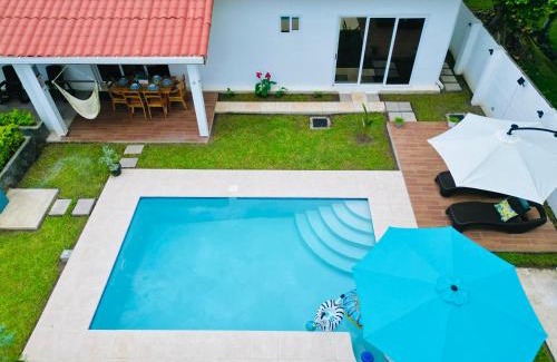San Luis Talpa House | Bungalow en La Playa- Amatecampo Villas