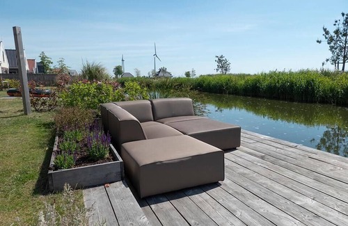 Uitdam House | Bungalow with 2 bedrooms and 2 bathrooms