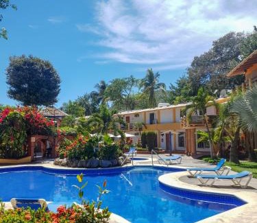 Rincon de Guayabitos Hotel | Bungalows As D' Oros Deluxe