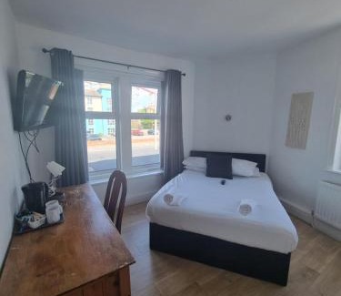 South Shore House | Burlington West hotel