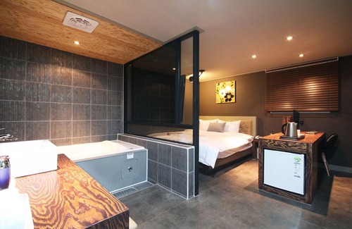 Yeonsan Hotel | Busan Yeonsan-dong Waba