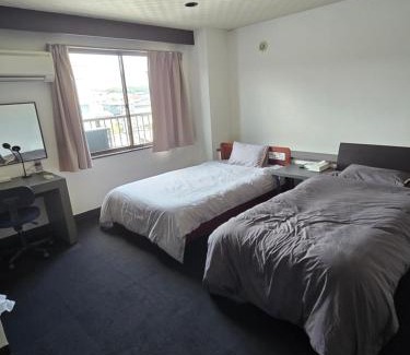 Ureshino Hotel | business hotel furusatoビジネスホテルふるさと