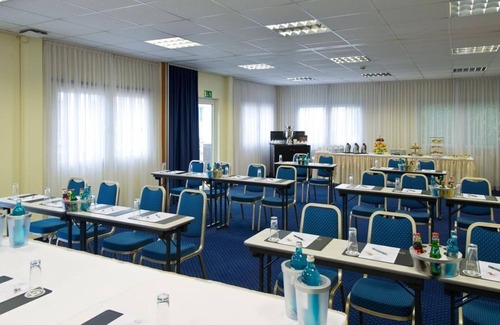 Laubegast House | Business room - early bird with breakfast - ACHAT Hotel Dresden Elbufer