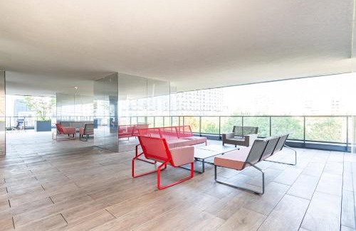 Mirow Apartment | Business Suite Grzybowska 37 by VAYA STAYS