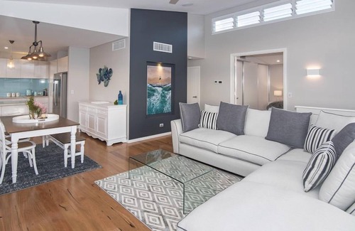 West Busselton House | Busselton Beach House "Luxury Beach Front & Spacious 2 Storey Home"