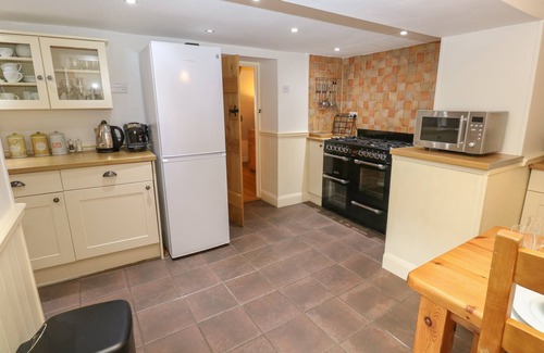 Great Longstone Cottage | Buttercup Cottage