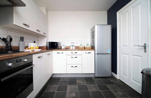 Wootton Bassett House | Buxton Way by Tŷ SA - 3 bedroom house