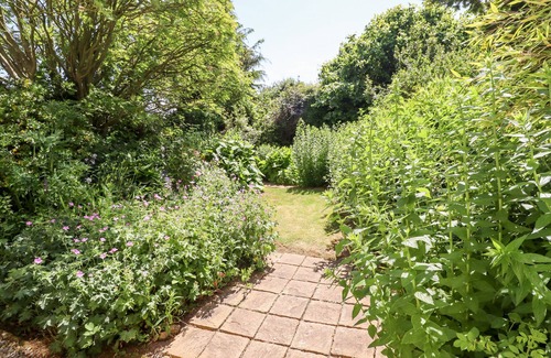 Morpeth Cottage | BUZZARDS REST, family friendly, character holiday cottage in Morpeth