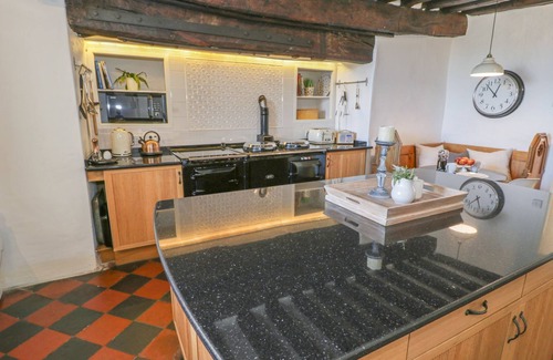 Llanfair Cottage | BWTHYN MAWR, family friendly, luxury holiday cottage in Llanfair