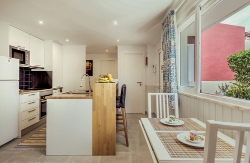 Alges House | by Lisbon-Coast vacation, apartment, situated on the outskirts of Lisbon