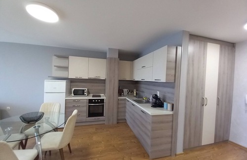 Balchik Apartment | BYALA PERLA apartament cu dotari complete la 50m de plaja in SEASIDE Complex.