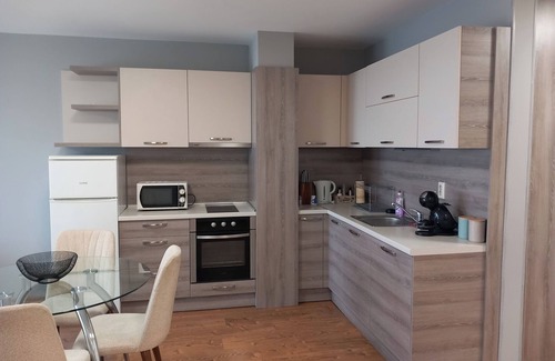 Balchik Apartment | BYALA PERLA apartament cu dotari complete la 50m de plaja in SEASIDE Complex.