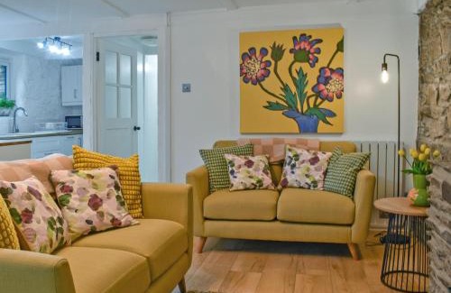 Fowey House | Byre Cottage