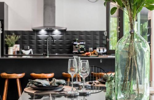 Byron Bay Apartment | Byron Bay Retreat with Sauna and Ice Bath