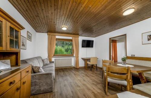 Santa Cristina Val Gardena Apartment | Cësa Panaval Apartments