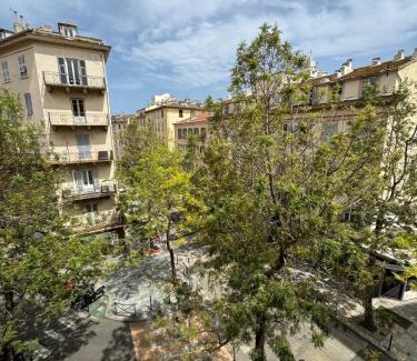 Bastia Apartment | côté théâtre