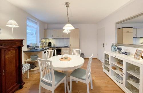 Koelpinsee Apartment | Cölpinstrasse 7c Ferienwohung Spatzenkoje