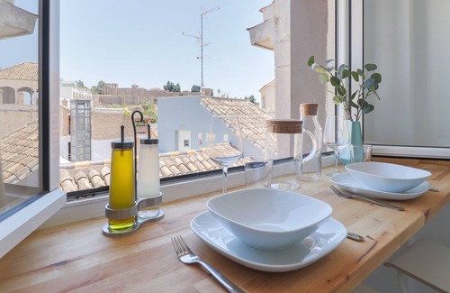 Centro Apartment | C79 · Fabulous Apartment Alcazaba Views