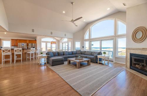 Corolla House | C9703 Oceanfront Luxury Retreat in Carova, Private Pool & Hot Tub - Prices Reduced!